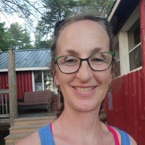 Meet your Posher, Posh